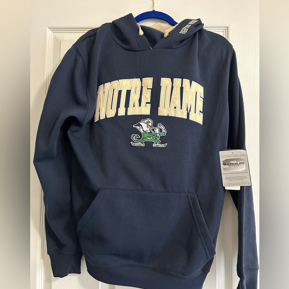 Notre Dame hoodie size L